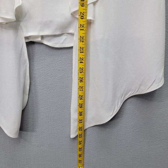 FRAME KNOTTED FLUTTER SLEEVE BACK BUTTON, SIZE S - Picture 9 of 9